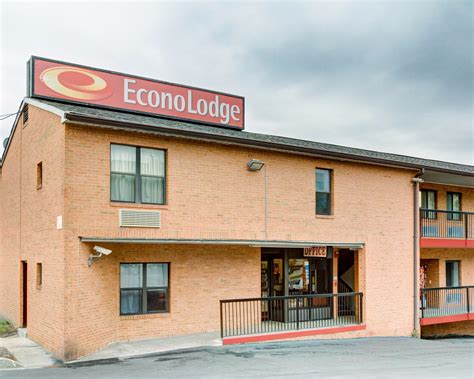 econo lodge college park  Book online now or call 24/7 toll-free